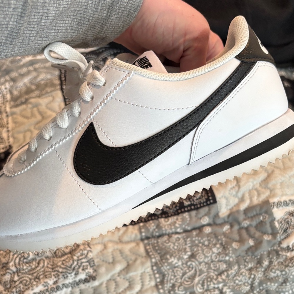 Nike Classic Cortez Leather Sneakers - White/Black - Picture 6 of 8